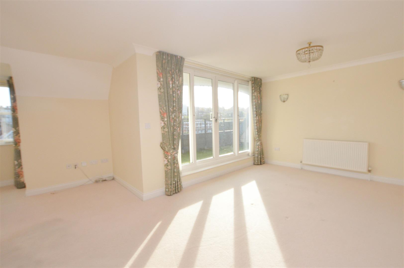 Property Details for Jevington Gardens Eastbourne East Sussex BN21 4HH Town Property Estate